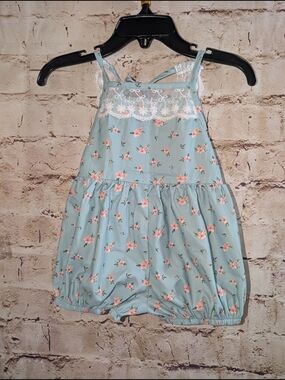 Bailey's Blossom's Floral And Lace Baby Girl Romper 6-9 Month cute floral summer